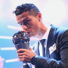 "La hegemonía de Cristiano y Messi está comenzando..."