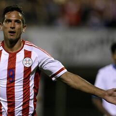 Roque Santa Cruz: "La consigna es entrar y ganarle a Chile"