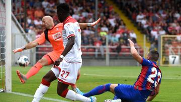 Gol del Fortuna Düsseldorf ante el Eibar