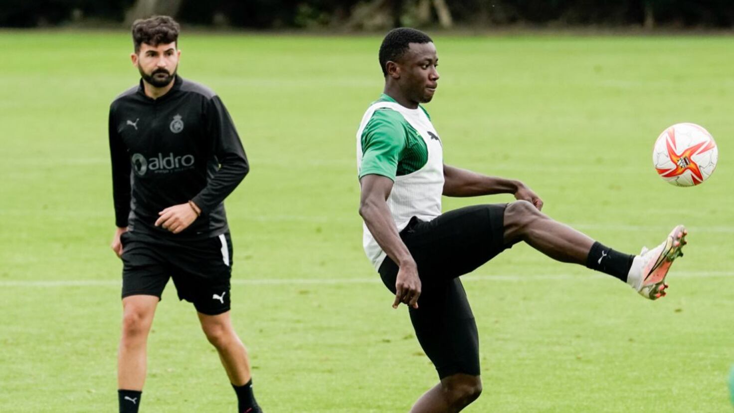 RACING Prioridad absoluta: Romo busca un extremo que juegue hacia ...