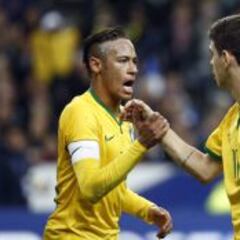 Brasil mete miedo a La Roja con contudente triunfo ante Francia