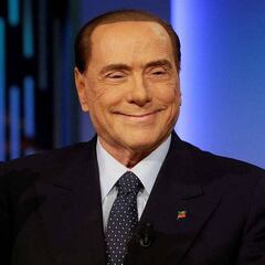 Berlusconi rompe con su novia de 34 años tras las fotos con una diputada aún más joven