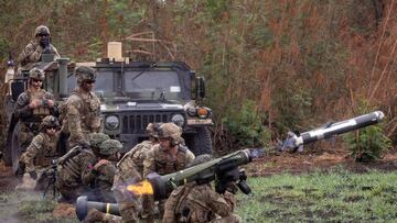A U.S. soldier fires a Javelin anti-tank weapon system during a live exercise as part of the annual US-Philippines joint military exercises called "Balikatan" at Fort Magsaysay, Nueva Ecija province, Philippines, April 13, 2023. REUTERS/Eloisa Lopez