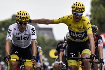 Froome y Kwiatkowski, compañeros del equipo Sky, durante la etapa.