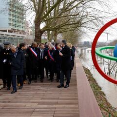 Macron promete hacerse un Palomares en el Sena antes de los Juegos