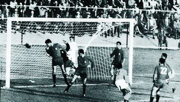 Gol de cabeza de Amarildo, en el Brasil-Espa&ntilde;a (2-1) del Mundial de Chile 62.