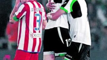 Zigic celebra uno de los tantos racinguistas