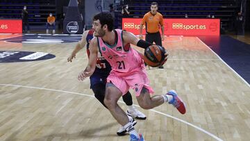 12/09/2020 Abrines dinamita el partido entre Barça y Baskonia.
Abrines dinamita al Baskonia en la primera semifinal El Barça, con muchos altibajos, se encomendó al ex NBA para resolver su pase a la final de la Supercopa
DEPORTES
ACB PHOTO