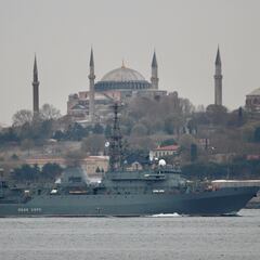 Elon Musk’s Twitter controversy surrounding government censorship requests explained