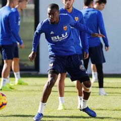 Valencia: Kondogbia se apunta
a Getafe, aunque con vendaje