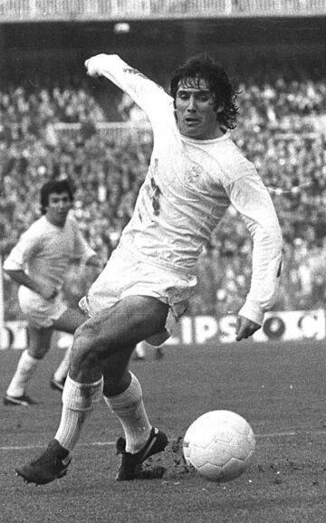 461 games from 1971 to 1988 with Real Madrid.