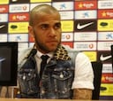 Alves acusa a Mou de presionar a Stark: "No somos retrasados"