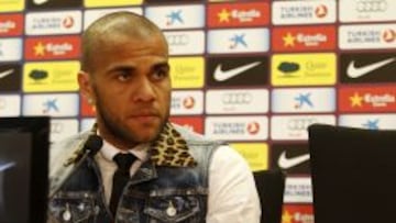 Dani Alves, en rueda de prensa.