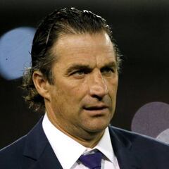 Juan Antonio Pizzi: "El camarín de Chile no es rebelde"