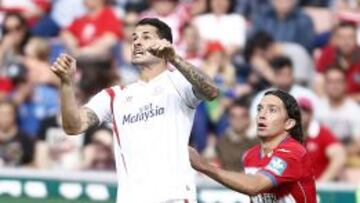 Oficial: Vitolo renueva con el Sevilla hasta junio de 2019