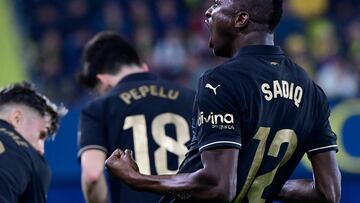 Valencia's Nigerian forward #12 Sadiq Umar reacts during the Spanish league football match between Villarreal CF and Valencia CF at La Ceramica Stadium in Vila-real on February 15, 2025. (Photo by JOSE JORDAN / AFP)