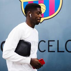 Ousmane Dembélé hizo parte del entreno con el grupo