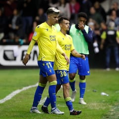Aprobados y suspensos del Cádiz: fracaso con suspenso general
