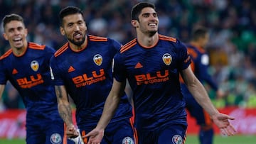 Guedes celebra un gol con el Valencia.