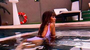 Aitana sube una foto en bikini y acusan de machista a Cepeda 