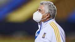 Tuca se preocupa por los contagios de Nico y Venegas