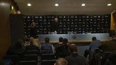 El intento fallido de broma de Mourinho al llegar a sala de prensa