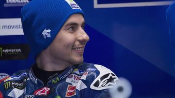 Jorge Lorenzo en el box de Yamaha en Australia.