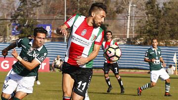 Futbol, Palestino vs. Santiago Wanderers
 Copa Chile MTS
 El jugador de Palestino, Jose Mu&Atilde;&plusmn;oz juega el bal&Atilde;&sup3;n durante el partido en contra  de  Santiago Wanderers durante el partido de copa Chile MTS disputado en el estadio La PIntana
 16/06/2018
 Karin Pozo/Photosport