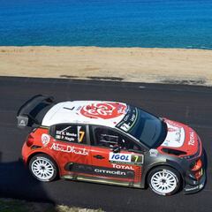 Kris Meeke también marca el ritmo en el asfalto de Córcega