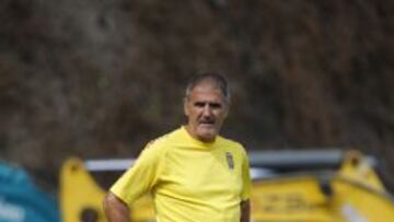 Paco Herrera: "El Eibar está intratable fuera de casa"