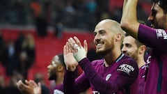 Manchester City win Premier League title as rivals United lose