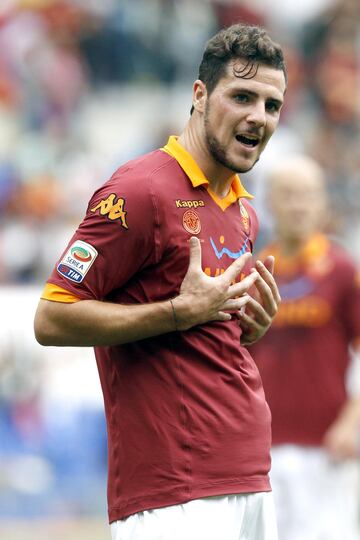 The Italy international was loaned to Roma from Genoa for a cost of €11.5m in 2012.