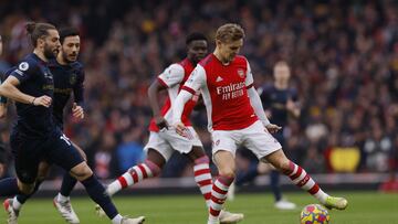 Soccer Football - Premier League - Arsenal v Burnley - Emirates Stadium, London, Britain - January 23, 2022 Arsenal's Martin Odegaard in action Action Images via Reuters/Andrew Couldridge EDITORIAL USE ONLY. No use with unauthorized audio, video, dat