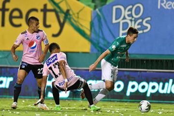 Deportivo Cali y Millonarios protagonizaron el regreso de la Liga Betplay tras el parón por la pandemia de COVID-19.  El encuentro terminó en empate 1-1 y en la primera parte tuvo que ser suspendido por una Tormenta Eléctrica.