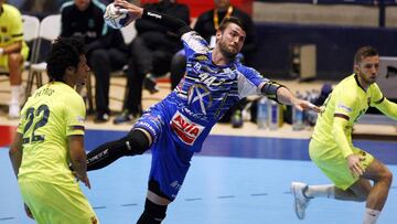 El Ángel Ximénez-Bada Huesca, aplazado por dos positivos en el equipo andaluz