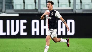 El seleccionador argentino charló con el delantero de la Juventus, que está recluido en casa, como el resto de jugadores de la plantilla.