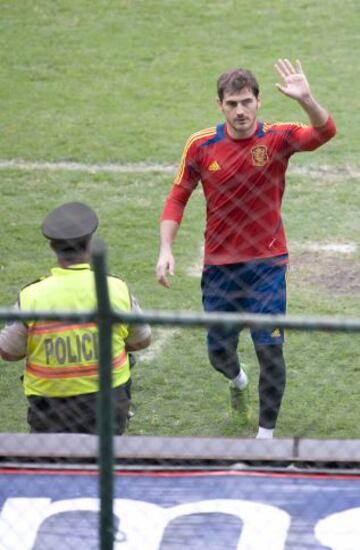 Entrenamiento de La Roja en el Estadio Monumental de Guayaquil. Iker Casillas.