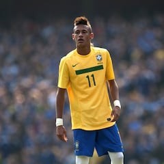 Neymar ingresa en la lista de centenarios con la canarinha
