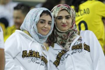 Ambientazo previo al Real Madrid-Milán