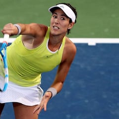 Muguruza desperdicia tres bolas de final con Kasatkina
