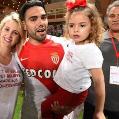 Falcao cierra una temporada llena de goles, logros y marcas