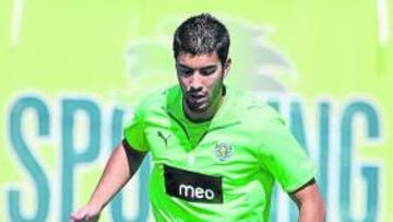 <b>IMPONENTE. </b>Saleiro, de 1,86, destaca por su movilidad y buen manejo.