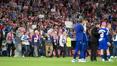 Los veteranos en la celebración del 120 aniversario.