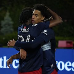 New England Revolution rompe el récord de puntos de la MLS de LAFC y Carlos Vela