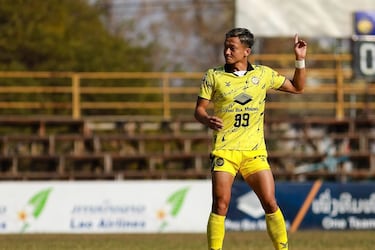 Club: Young Elephants	| Goles en 2025: 11.