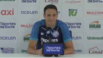 Santiago Arias en rueda de prensa de Bahía.