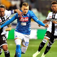 El Nápoles se pasea en Parma con un gran Milik