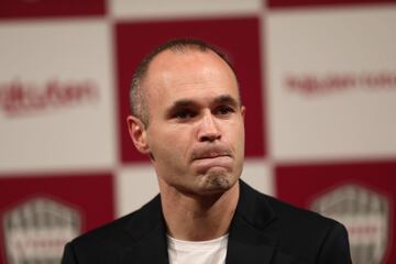 La presentación de Andrés Iniesta con el Vissel Kobe en imágenes