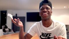 La pregunta de un fan que más sorprendió a Vinicius: "¿Eres virgen?"