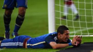 Di Mar&iacute;a celebra su gol.